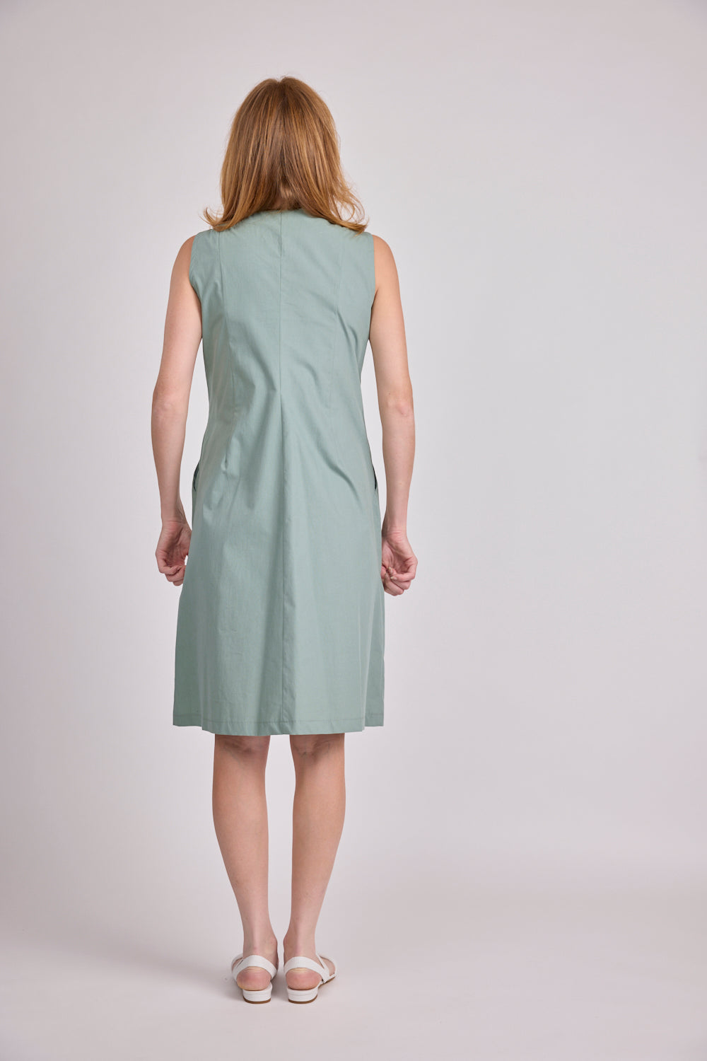 שמלה Linga בצבע ירוק מרווה מעושן