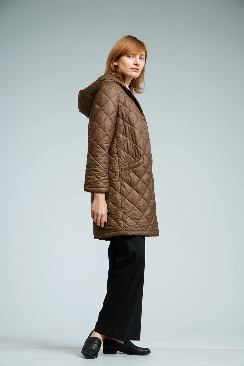 מעיל קווילט עם כובע בחום Merlin