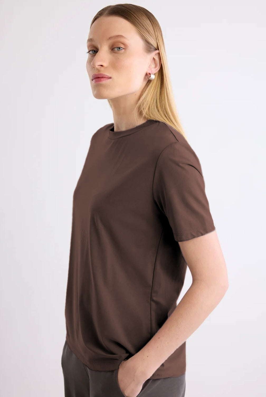 Round T-shirt in stone