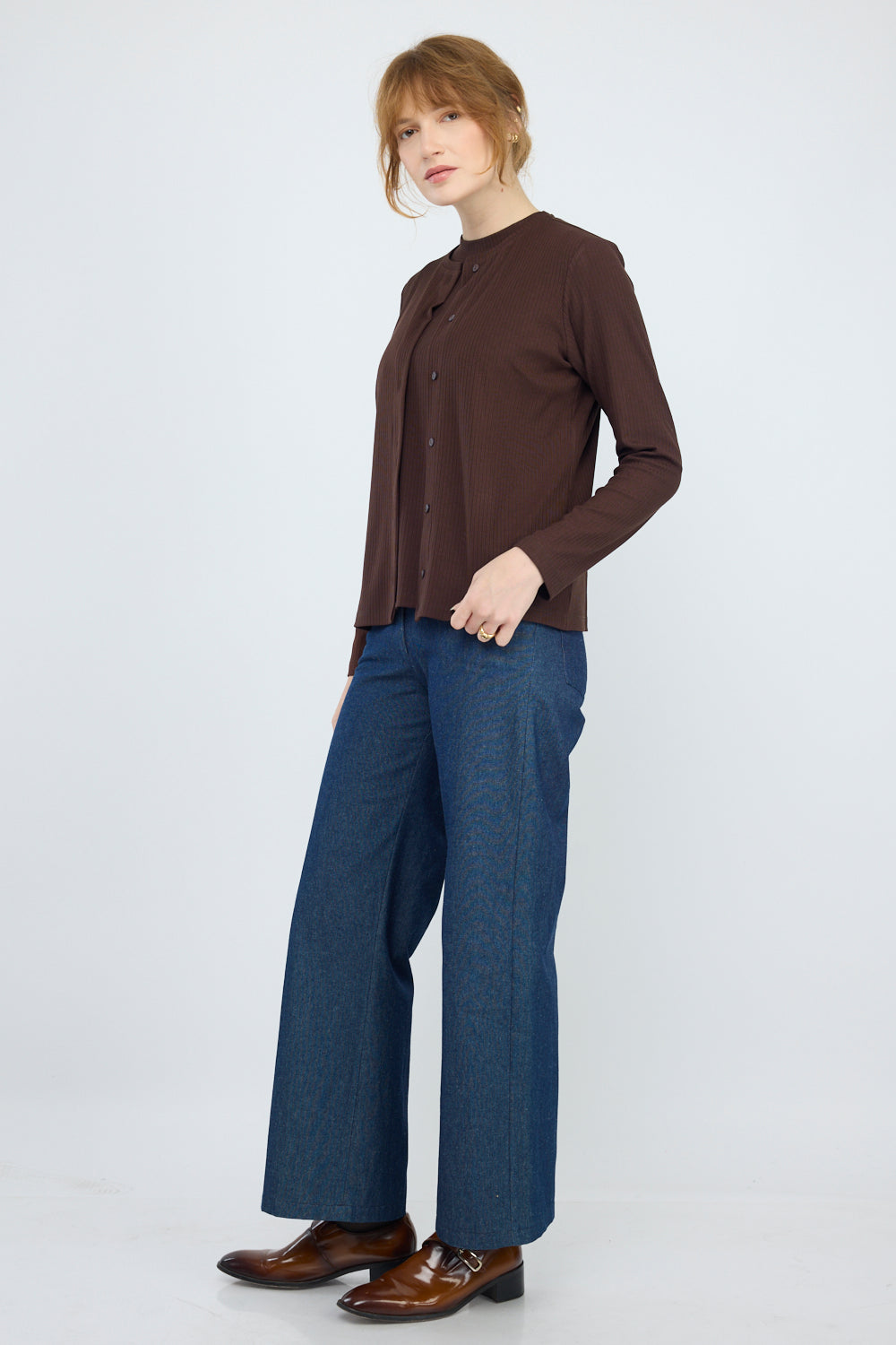 קרדיגן Earth בחום כהה