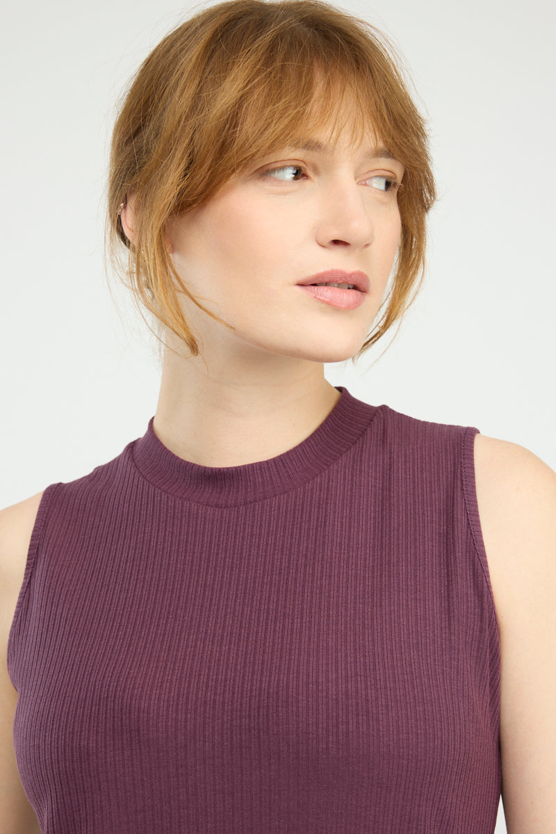 גופיה Water בסגול