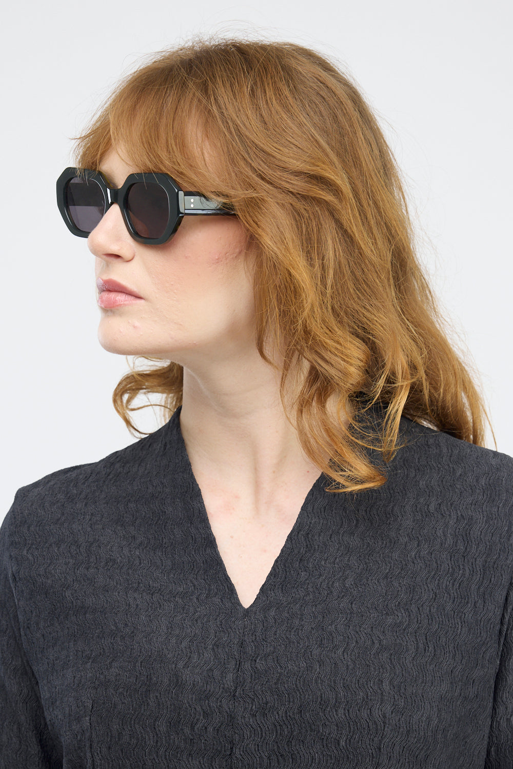 חולצה ג'אקרד Talia בשחור פחם