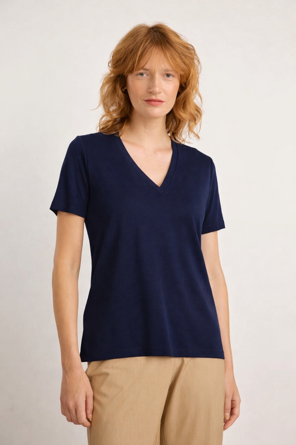 חולצה טי Vi בכחול