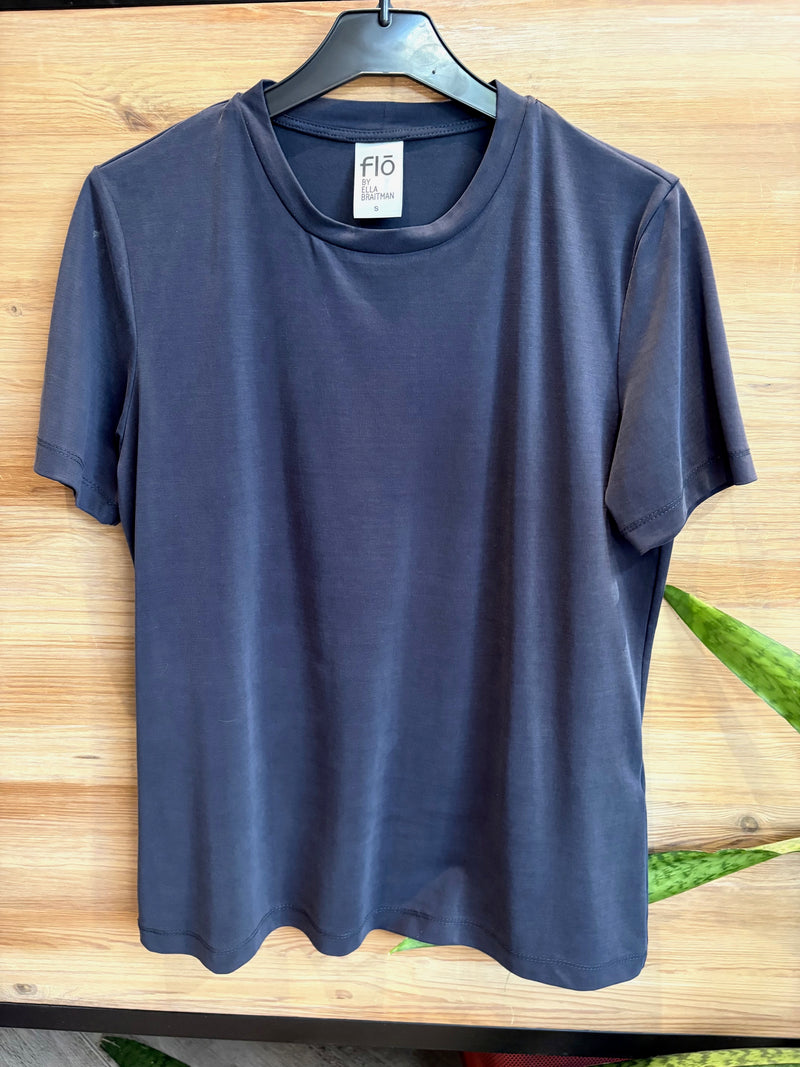 חולצה טי Round בכחול כהה