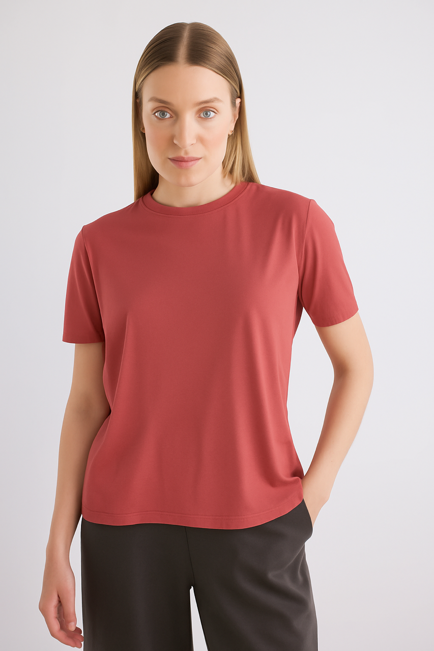 חולצה טי Round באדום מעושן