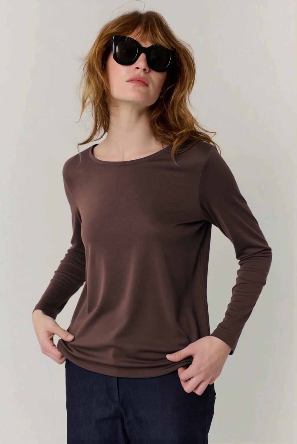 Round T-shirt in stone