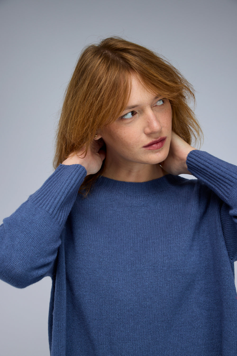 Lily Cashmere Sweater in Blue