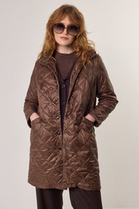 מעיל קווילט עם כובע בחום Merlin