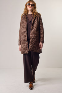 מעיל קווילט עם כובע בחום Merlin