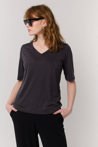 חולצה Norma בשחור