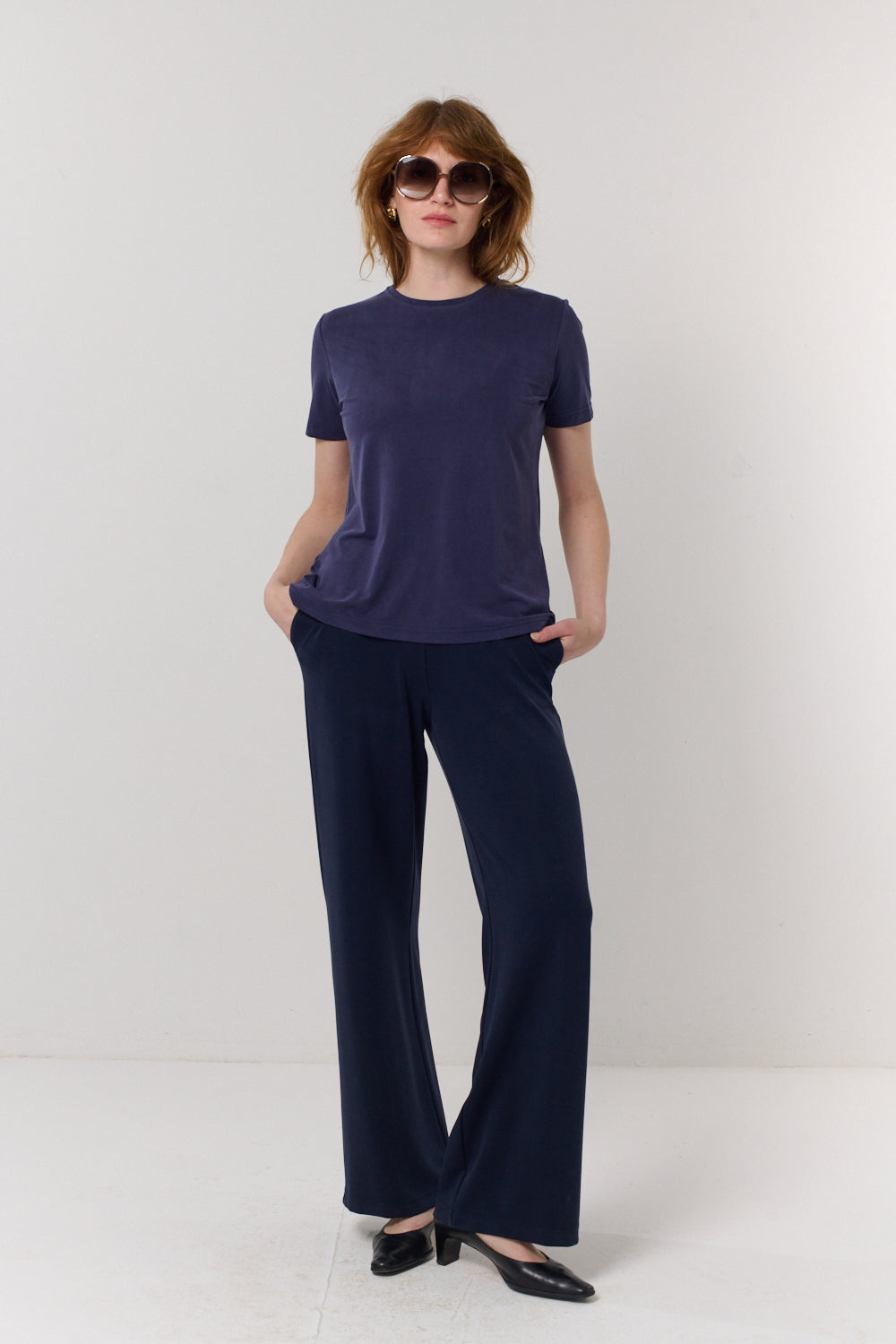 חולצה טי Round בכחול - Flo by Ella Braitman