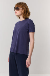 חולצה טי Round בכחול - Flo by Ella Braitman