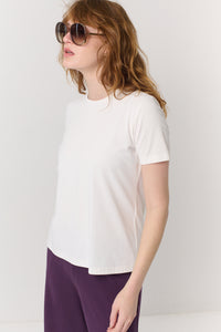 חולצה טי Round בלבן - Flo by Ella Braitman