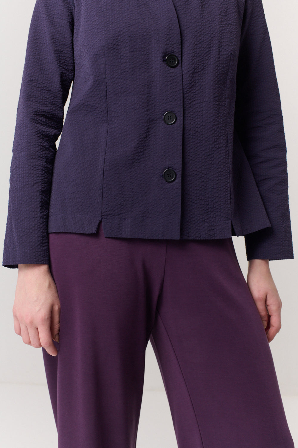 ג'קט Novo בסגול LE