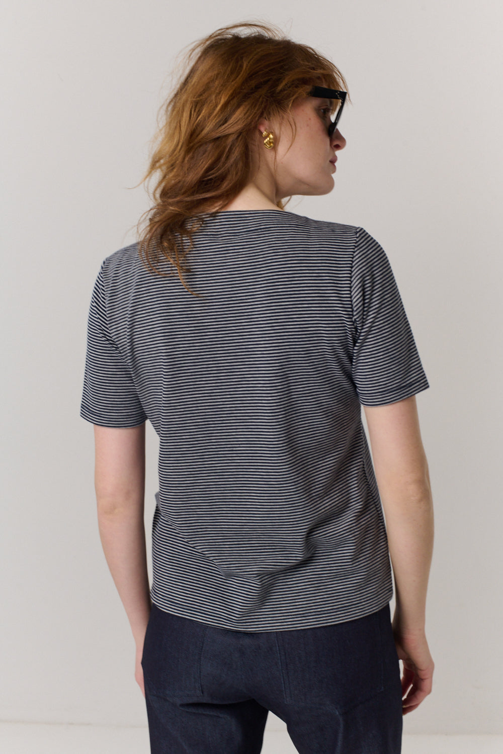 חולצה Nellie בכחול כהה-אפור - Flo by Ella Braitman